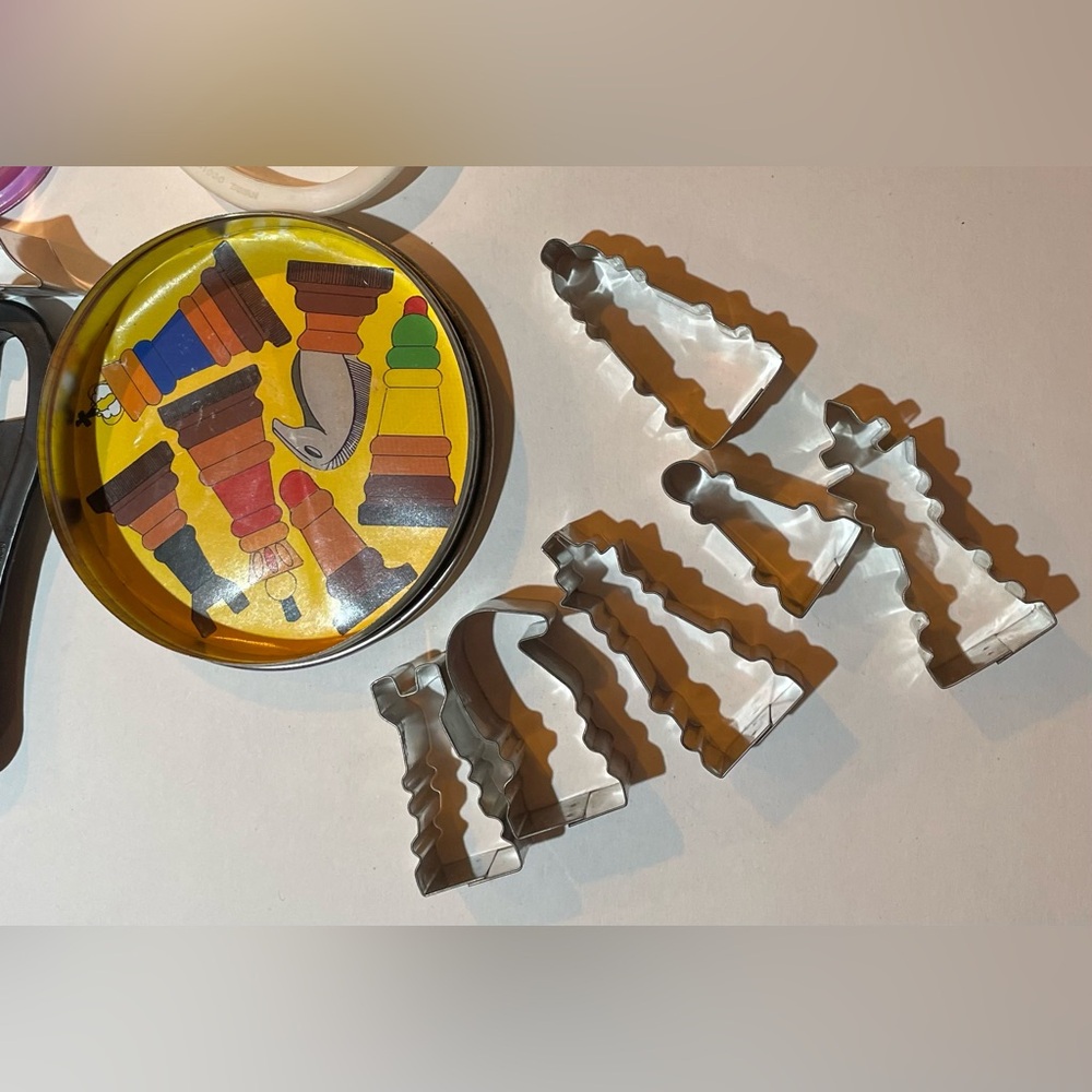 Vintage Cookie Cutter Set - Picture 5 of 5